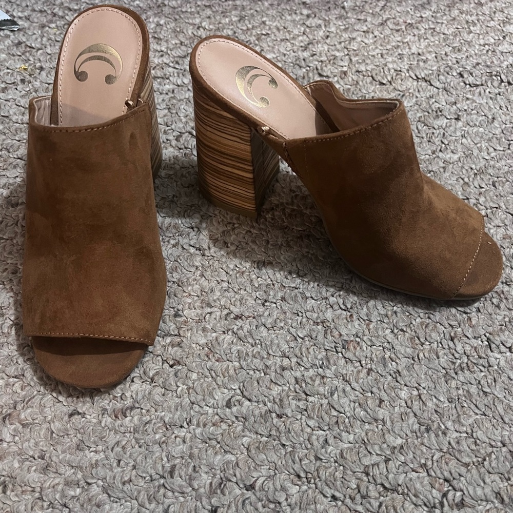 Great Condition! Worn Maybe Twice. Open Toe Suede… - image 1